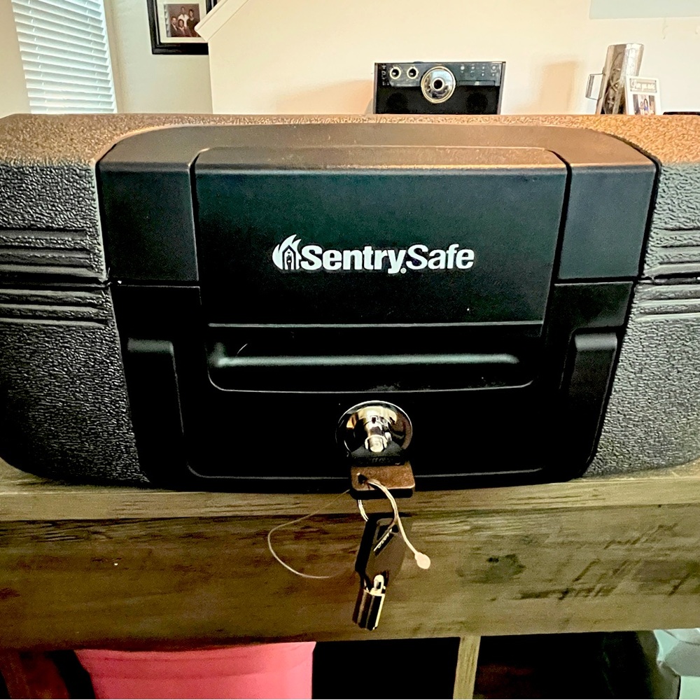 Sentry Safe Medium Security Chest